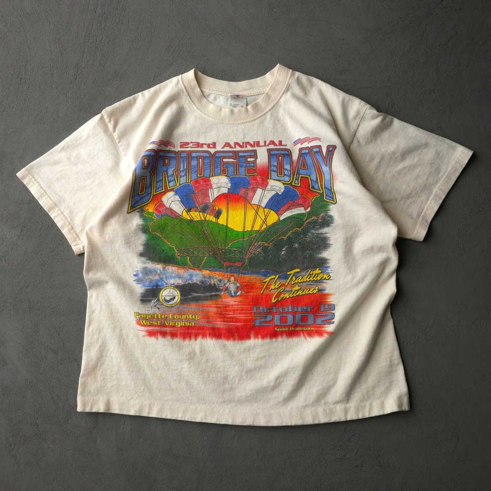 Vintage 2000s T-shirt Large Cream Bridge Day West Virginia Anvil
